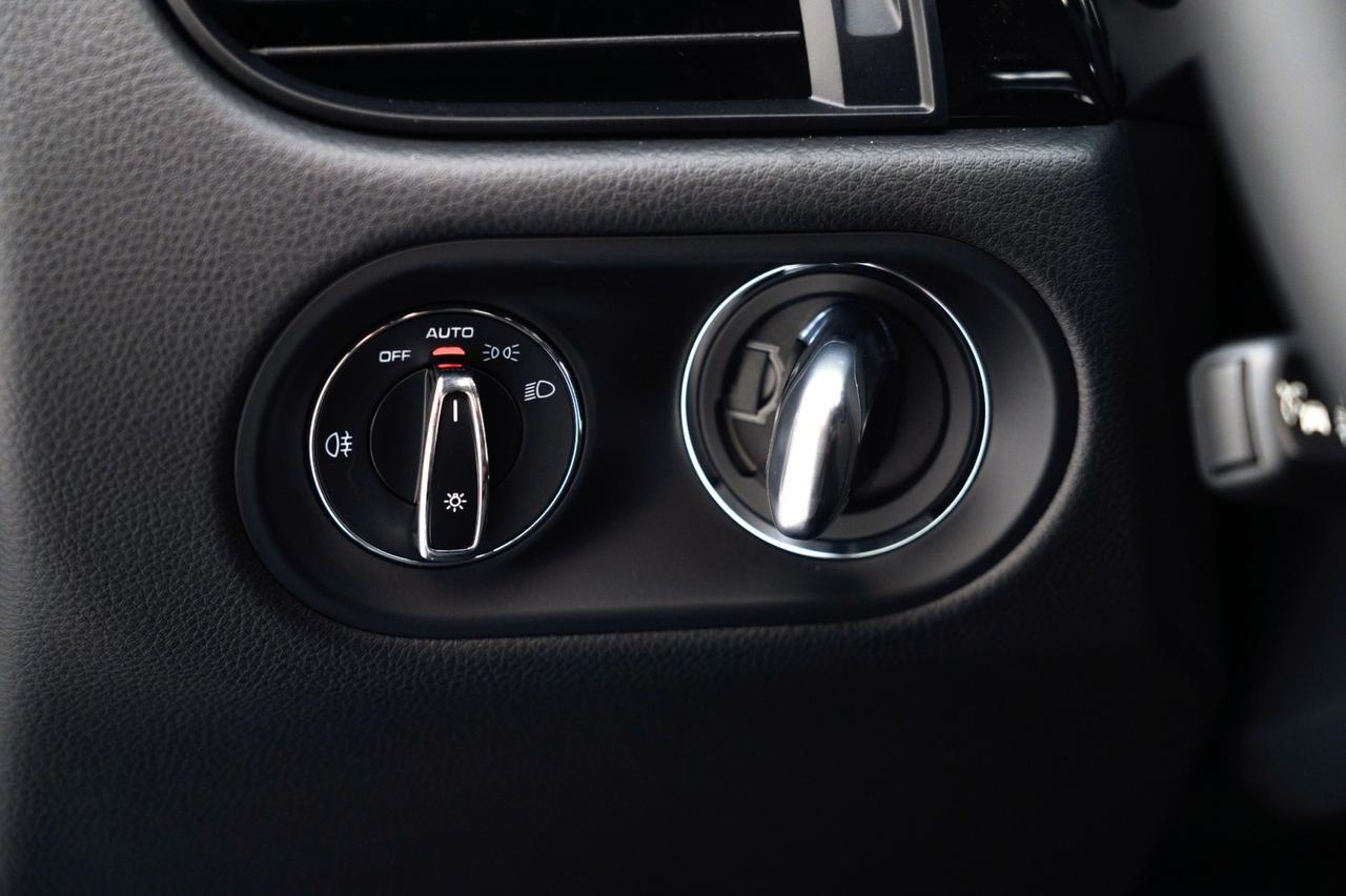 2026 Porsche Macan Pompano Beach FL