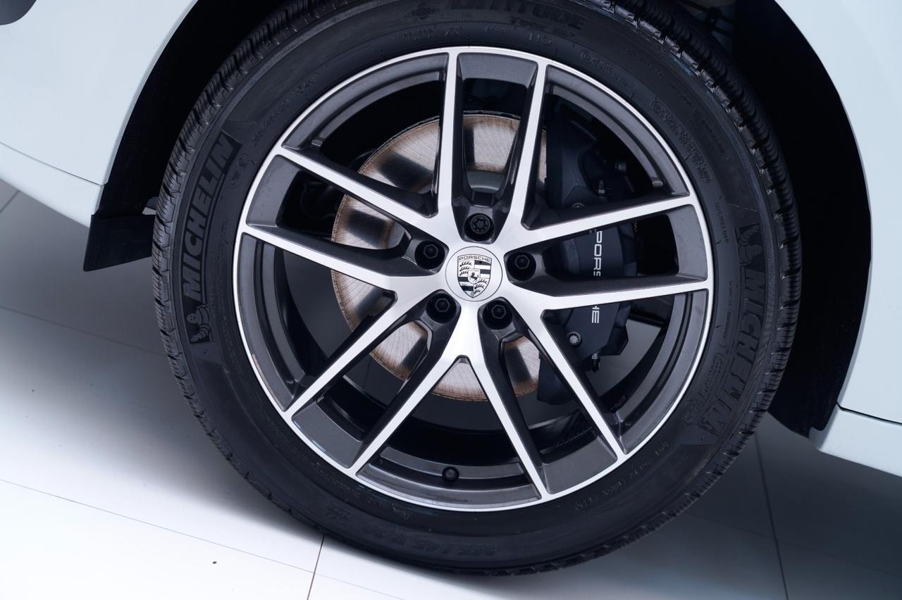 2026 Porsche Macan Pompano Beach FL