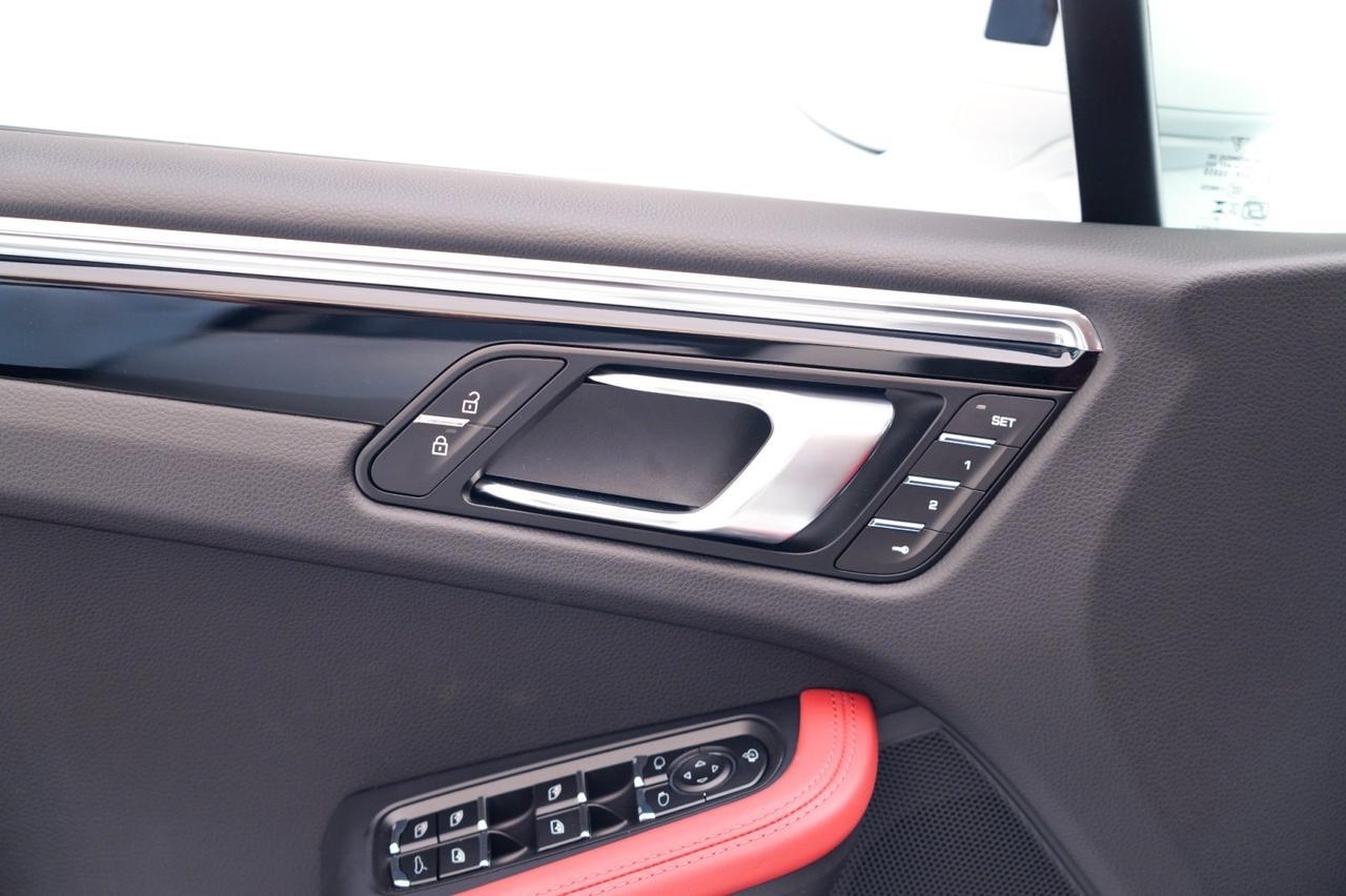 2026 Porsche Macan Pompano Beach FL