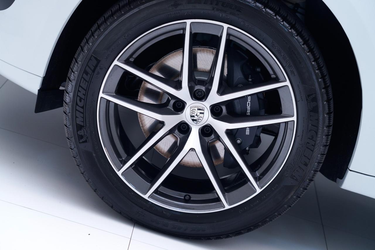 2026 Porsche Macan Pompano Beach FL