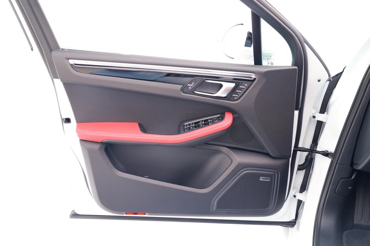 2026 Porsche Macan Pompano Beach FL