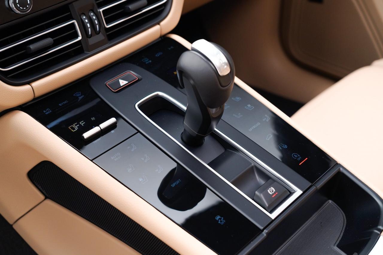 2026 Porsche Macan Pompano Beach FL