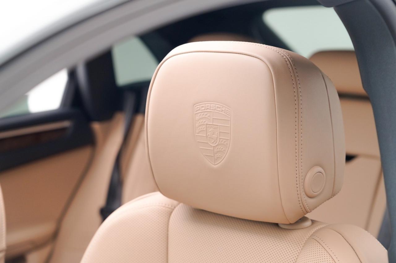 2026 Porsche Macan Pompano Beach FL