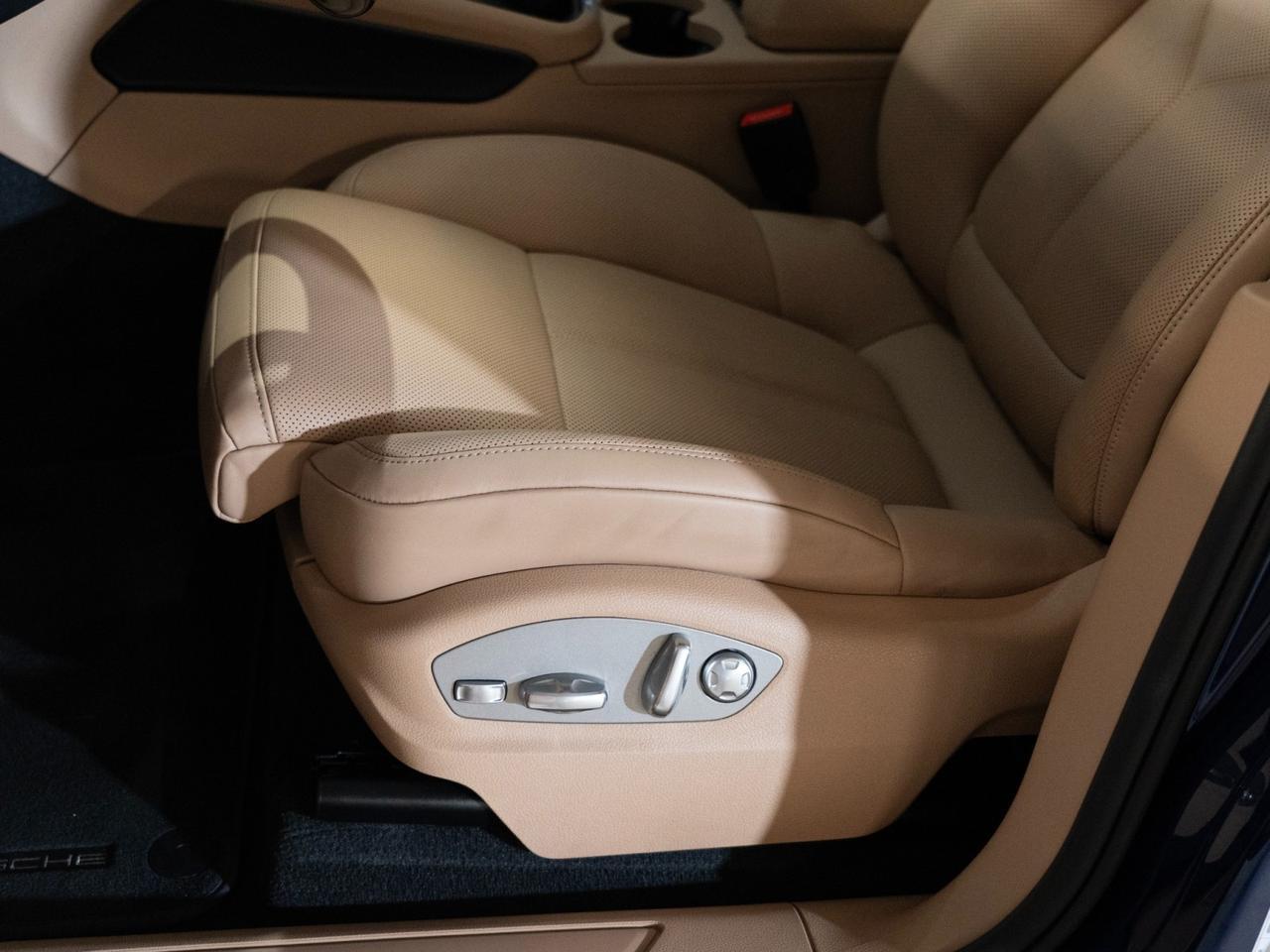 2026 Porsche Macan Pompano Beach FL