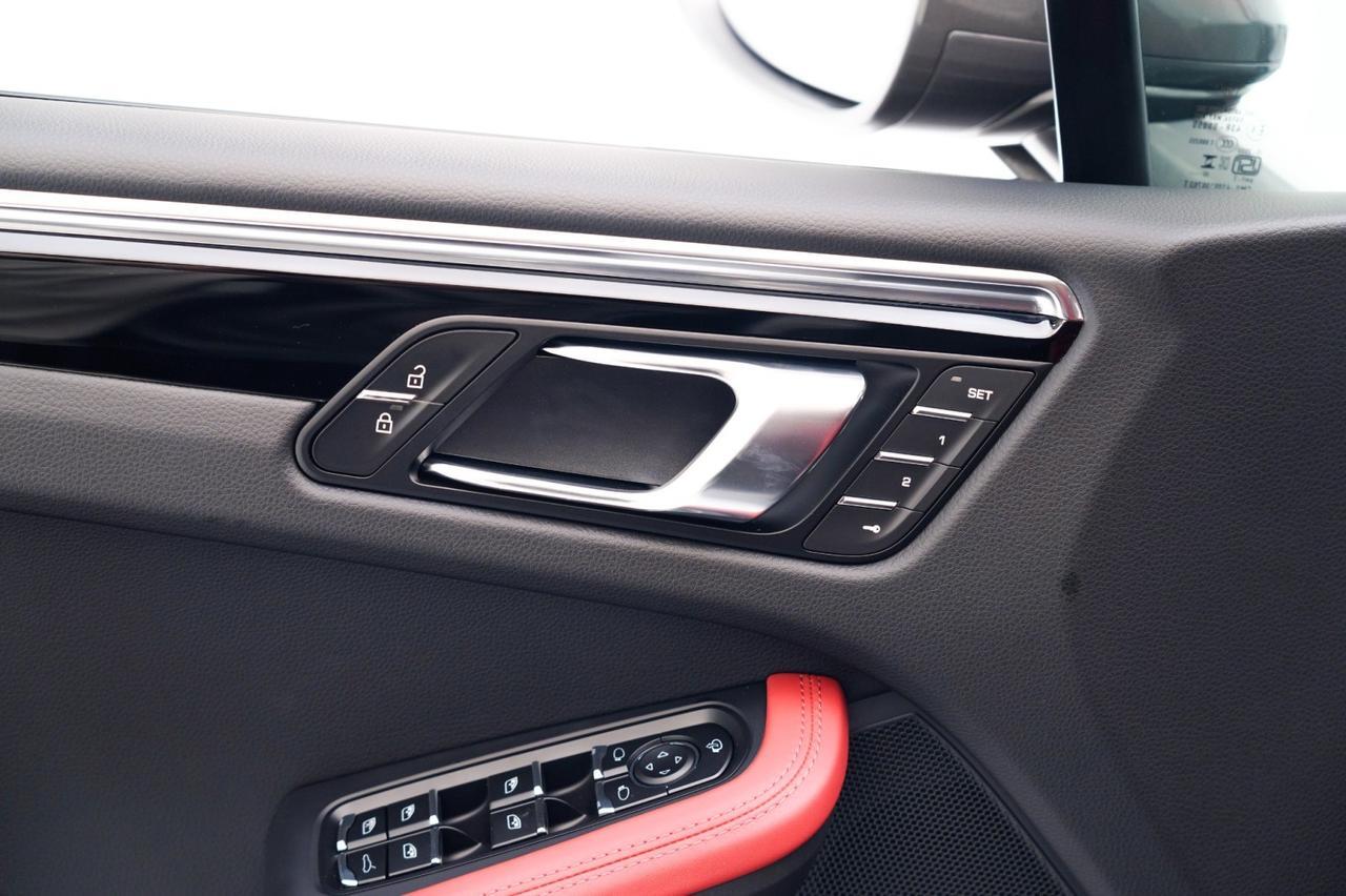 2026 Porsche Macan Pompano Beach FL