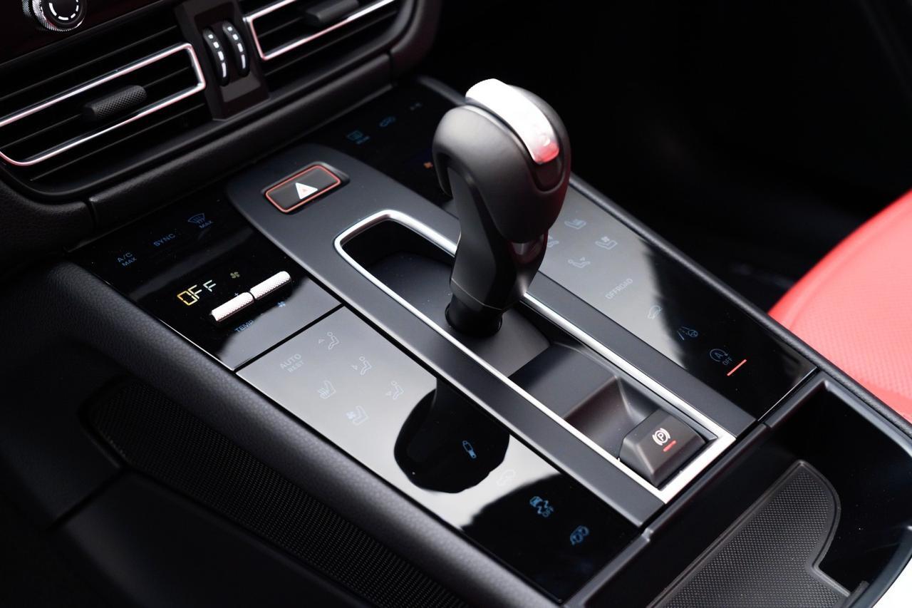 2026 Porsche Macan Pompano Beach FL