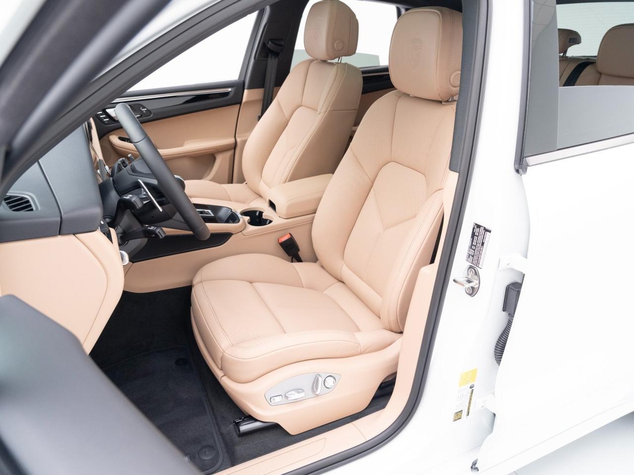 2026 Porsche Macan Pompano Beach FL