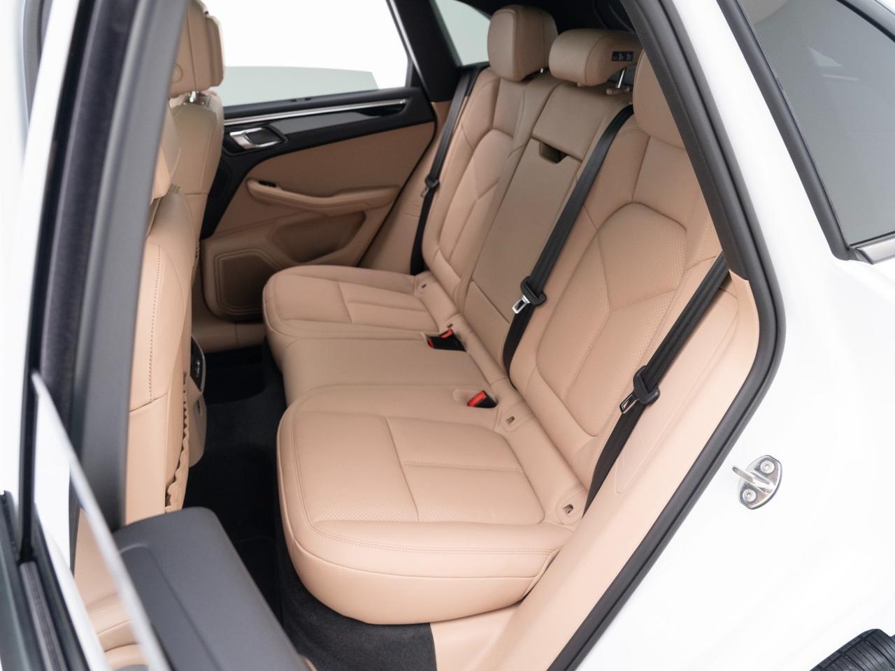 2026 Porsche Macan Pompano Beach FL