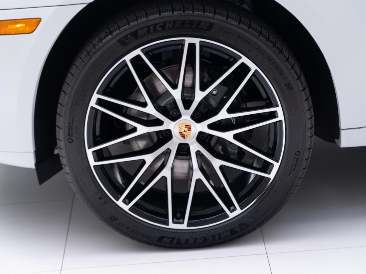 2026 Porsche Macan Pompano Beach FL