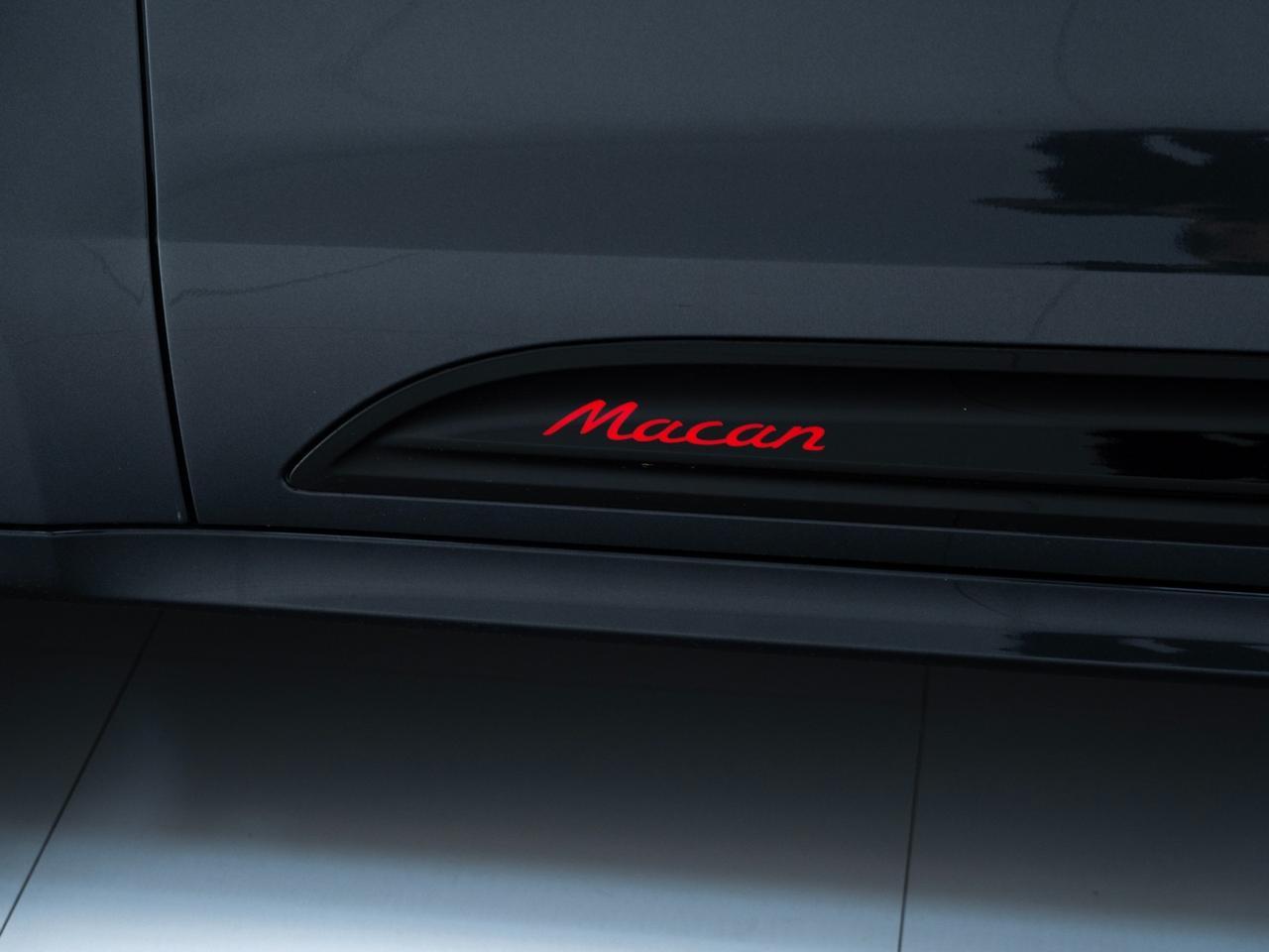 2026 Porsche Macan Pompano Beach FL