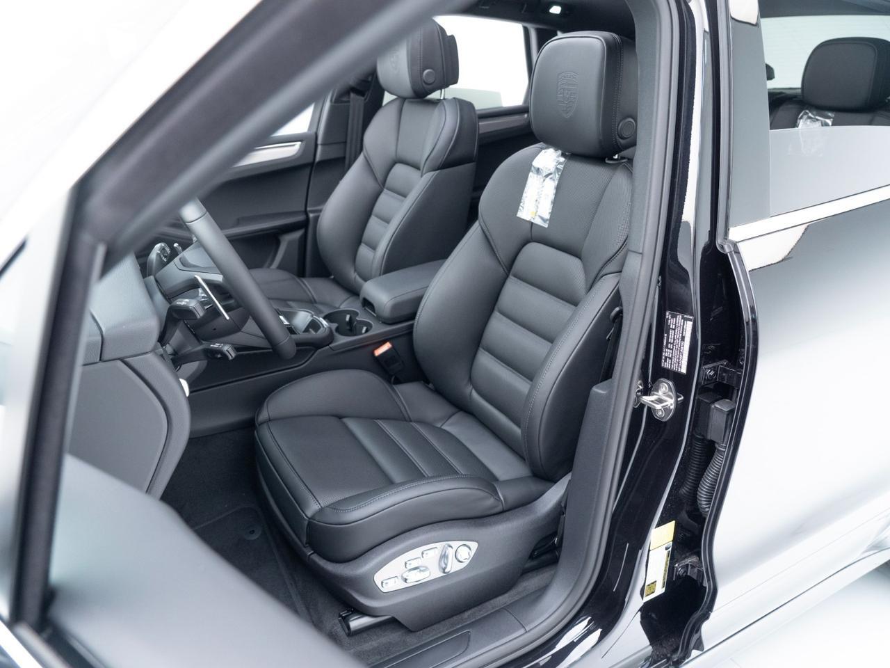 2026 Porsche Macan Pompano Beach FL