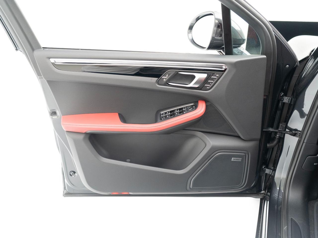 2026 Porsche Macan Pompano Beach FL