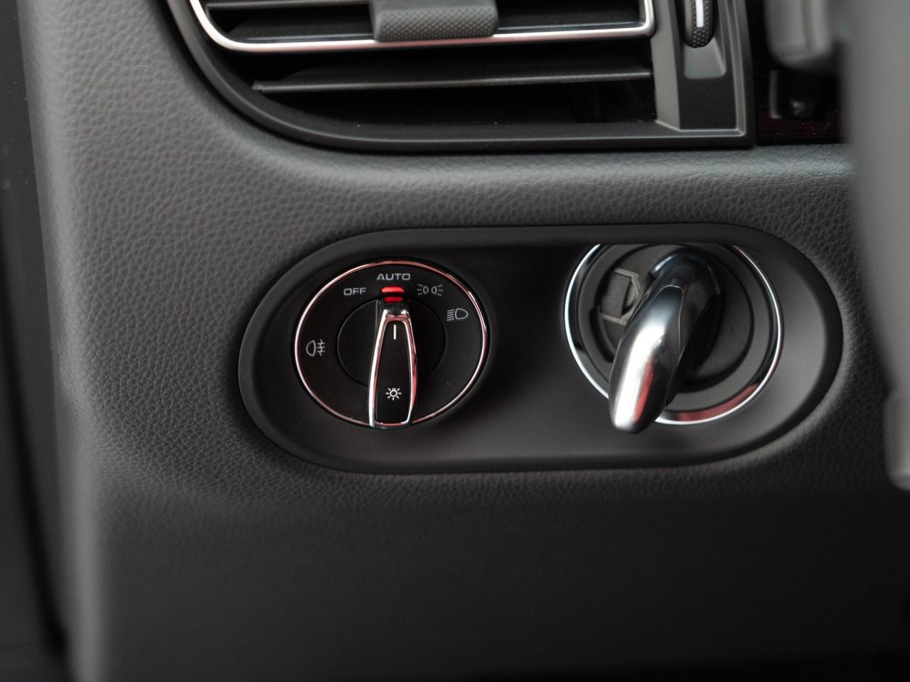 2026 Porsche Macan Pompano Beach FL