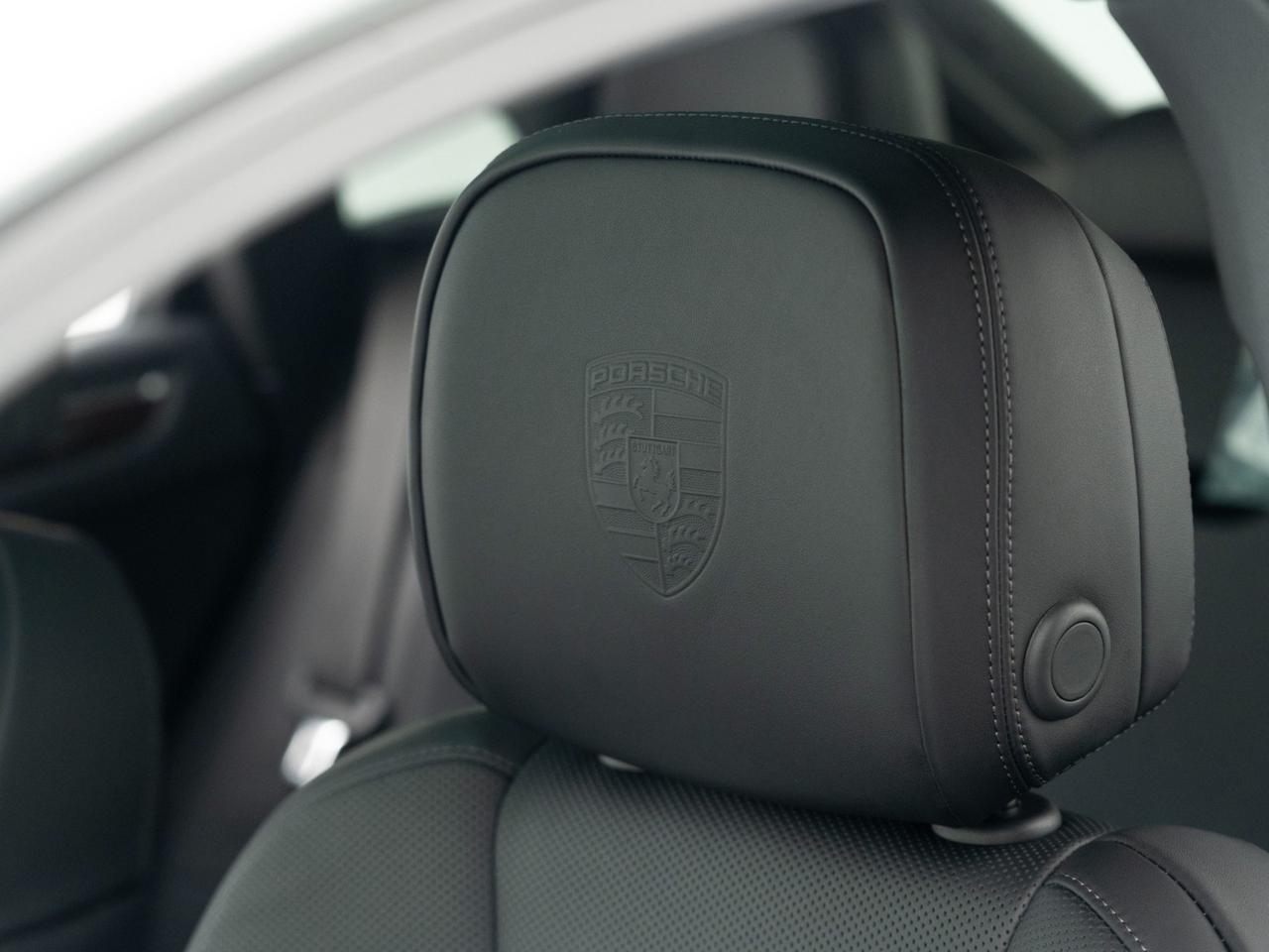 2026 Porsche Macan Pompano Beach FL