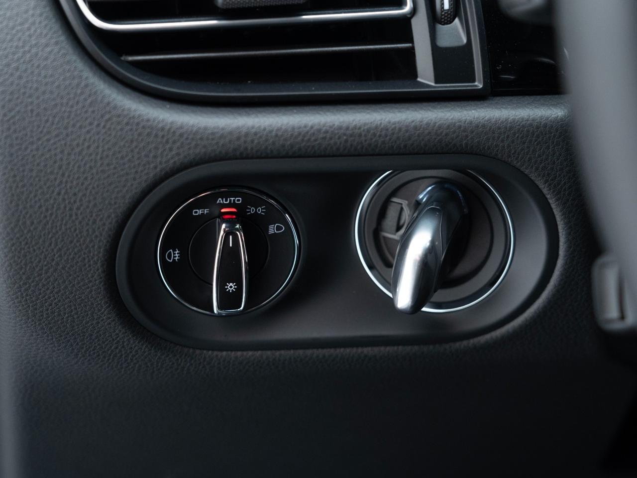 2026 Porsche Macan Pompano Beach FL