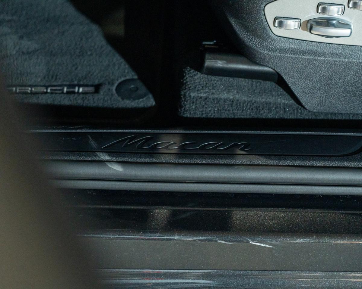 2026 Porsche Macan Pompano Beach FL