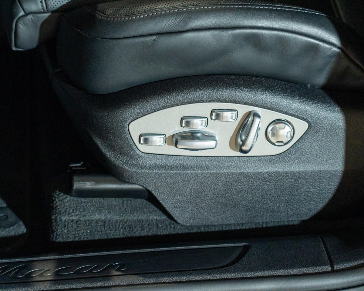 2026 Porsche Macan Pompano Beach FL