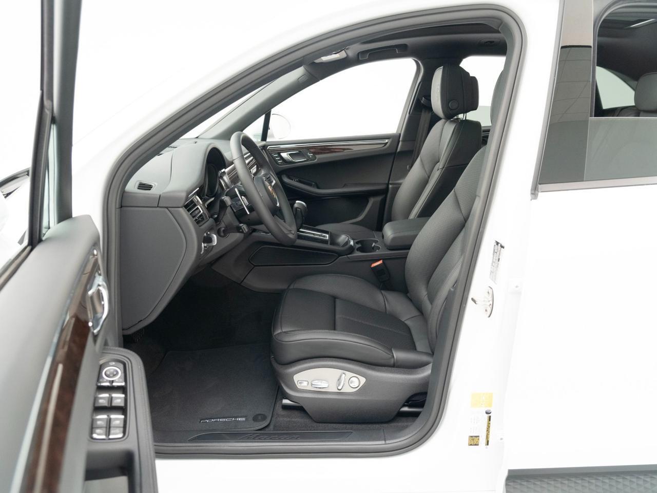 2026 Porsche Macan Pompano Beach FL