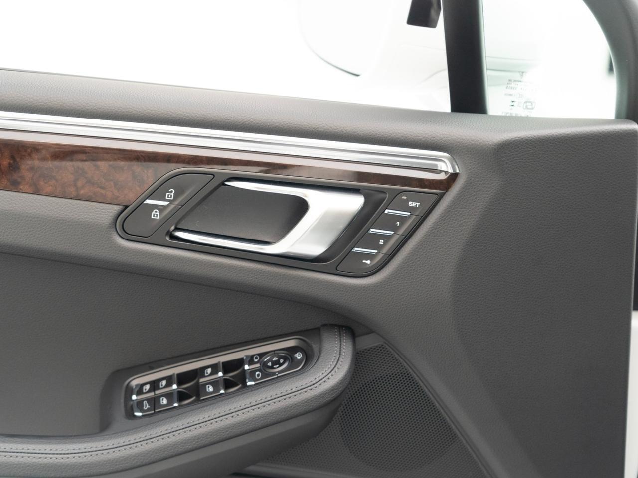 2026 Porsche Macan Pompano Beach FL