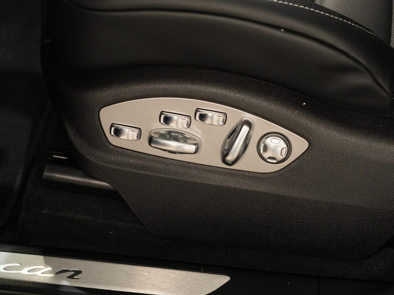 2026 Porsche Macan Pompano Beach FL