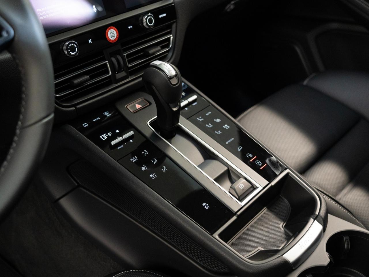 2026 Porsche Macan Pompano Beach FL