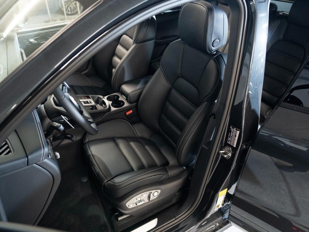 2026 Porsche Macan Pompano Beach FL