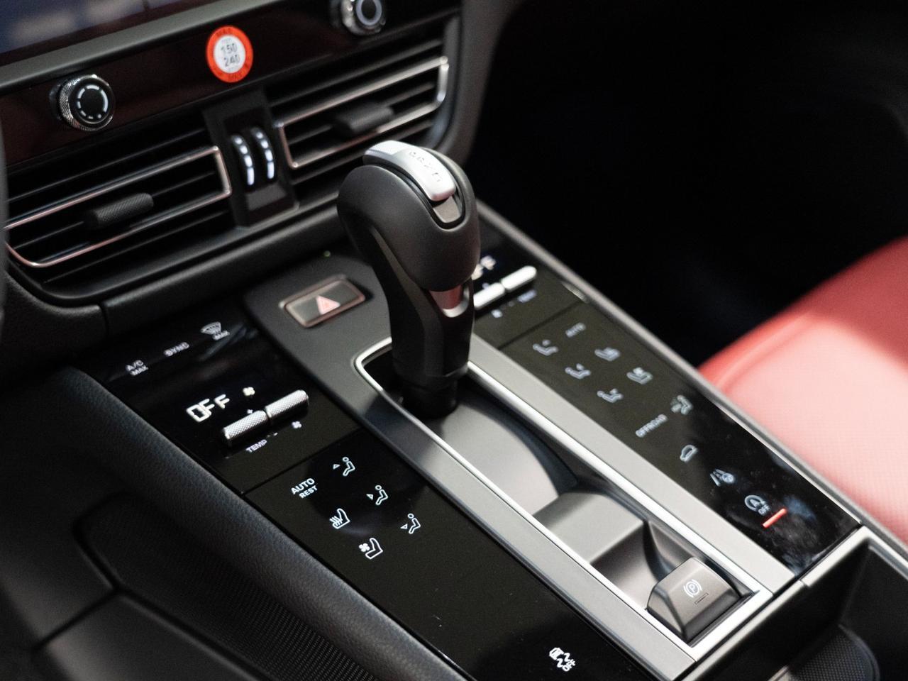 2026 Porsche Macan Pompano Beach FL