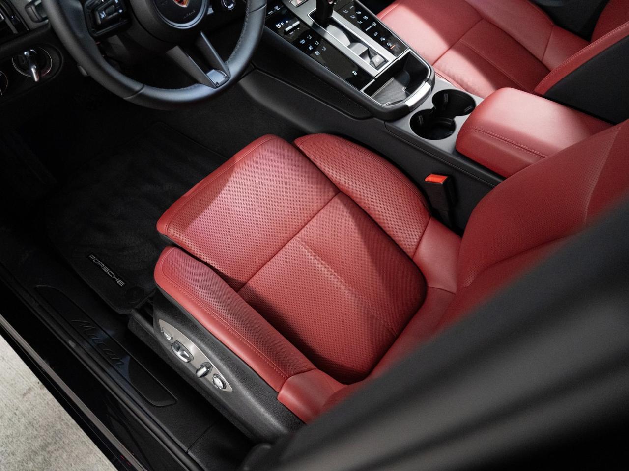 2026 Porsche Macan Pompano Beach FL