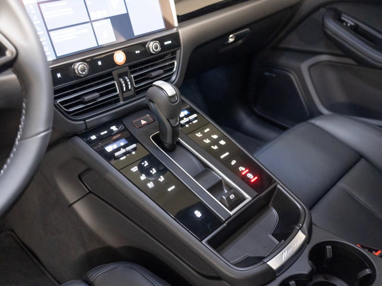 2026 Porsche Macan Pompano Beach FL