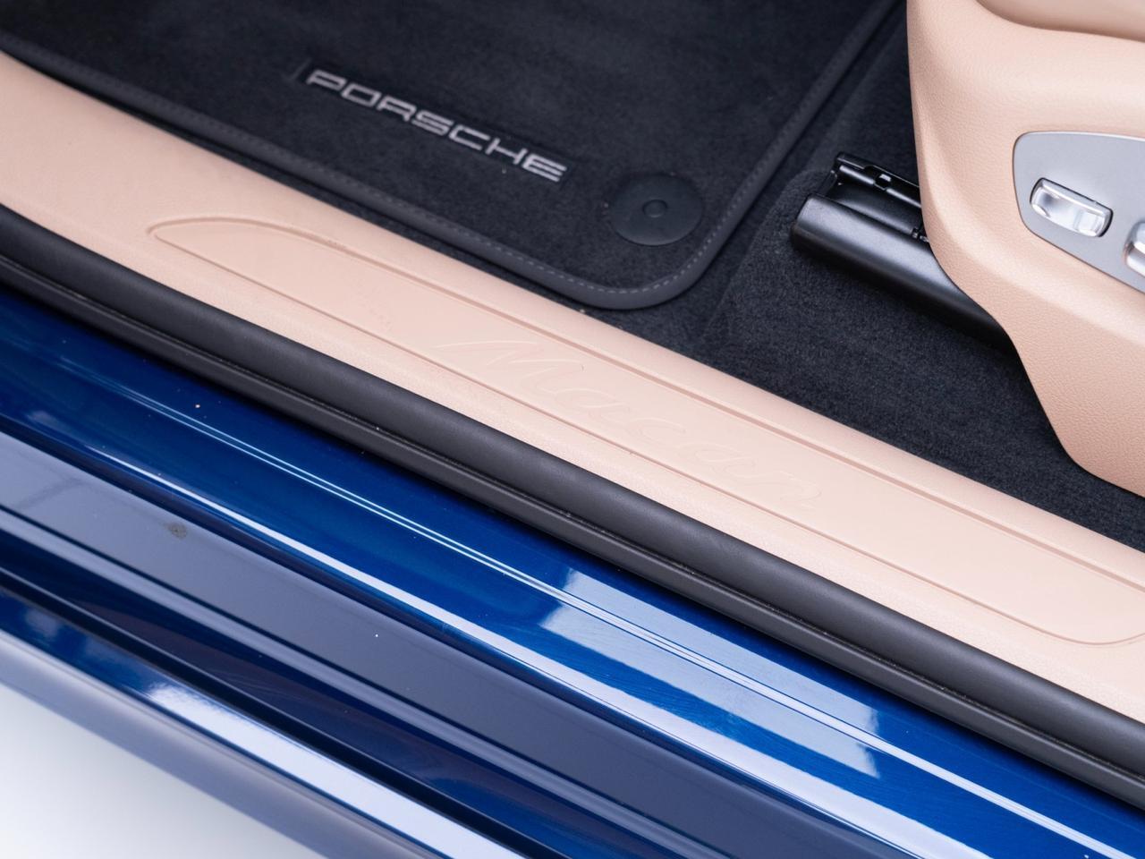 2026 Porsche Macan Pompano Beach FL