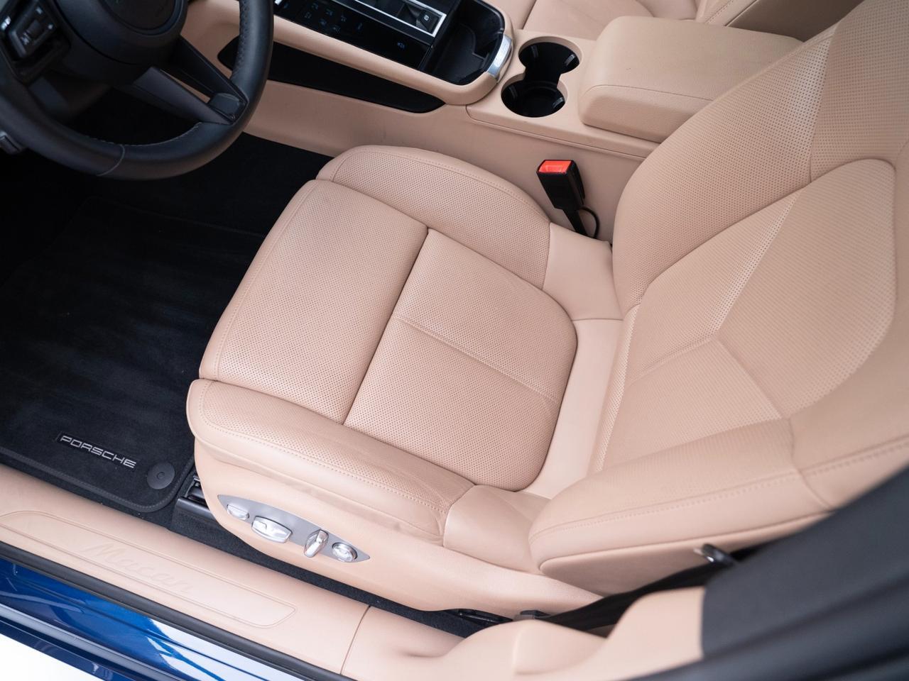 2026 Porsche Macan Pompano Beach FL