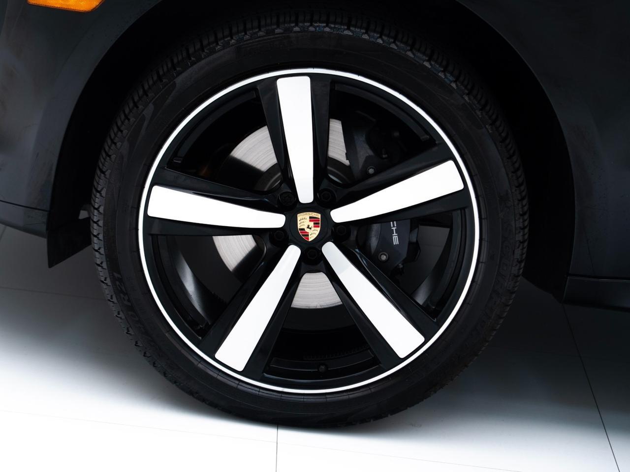 2026 Porsche Macan Pompano Beach FL