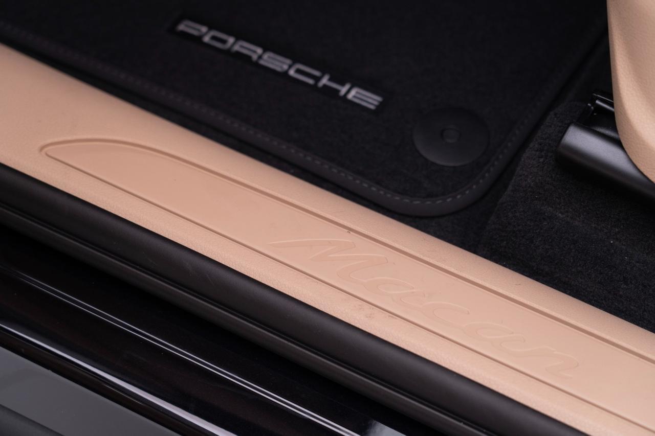 2026 Porsche Macan Pompano Beach FL