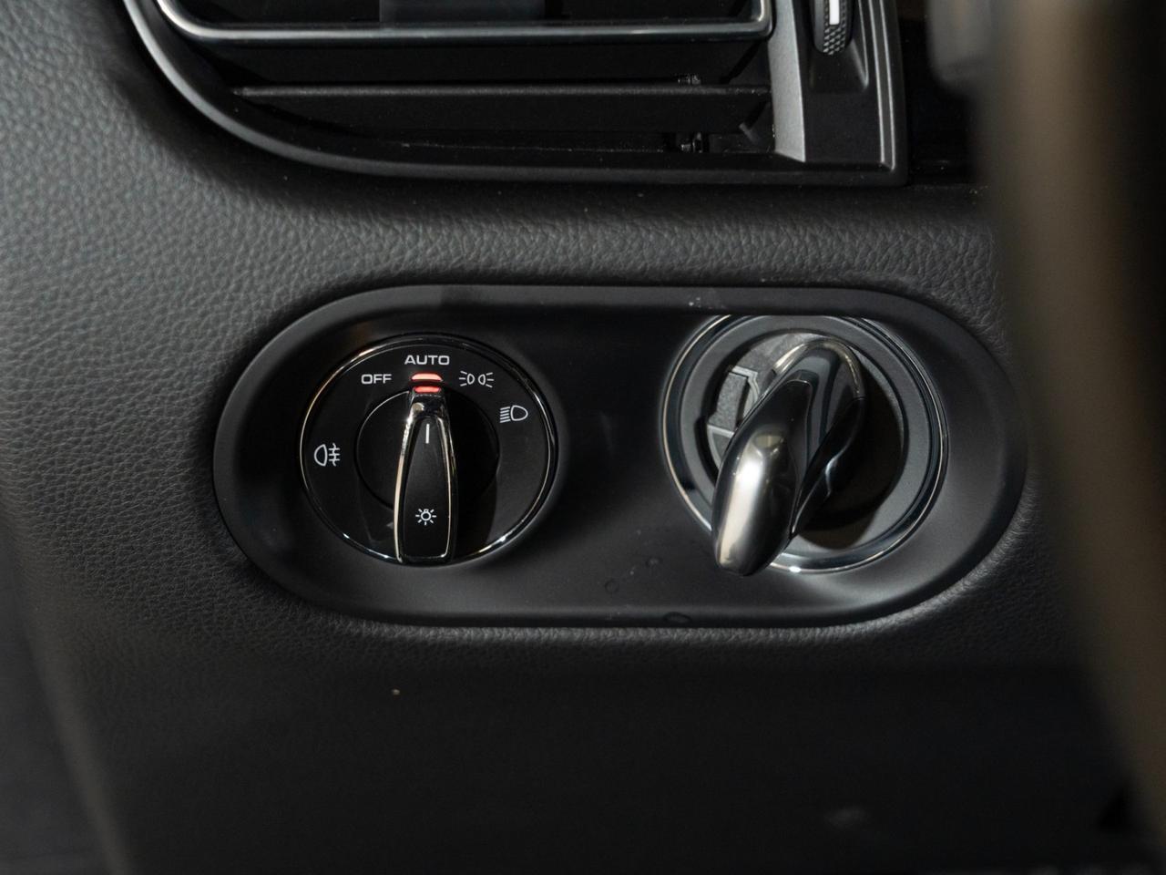 2026 Porsche Macan Pompano Beach FL