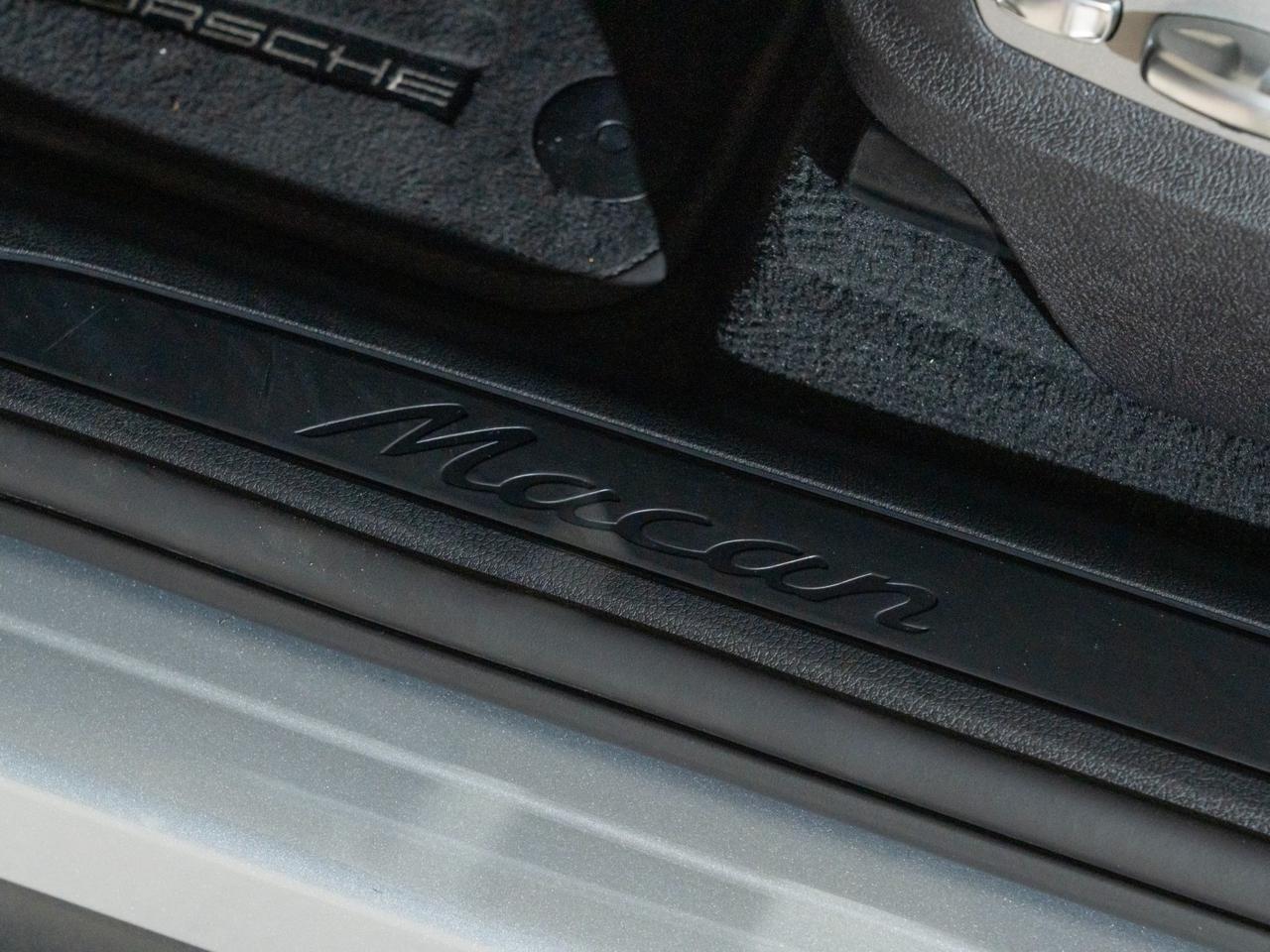 2026 Porsche Macan Pompano Beach FL