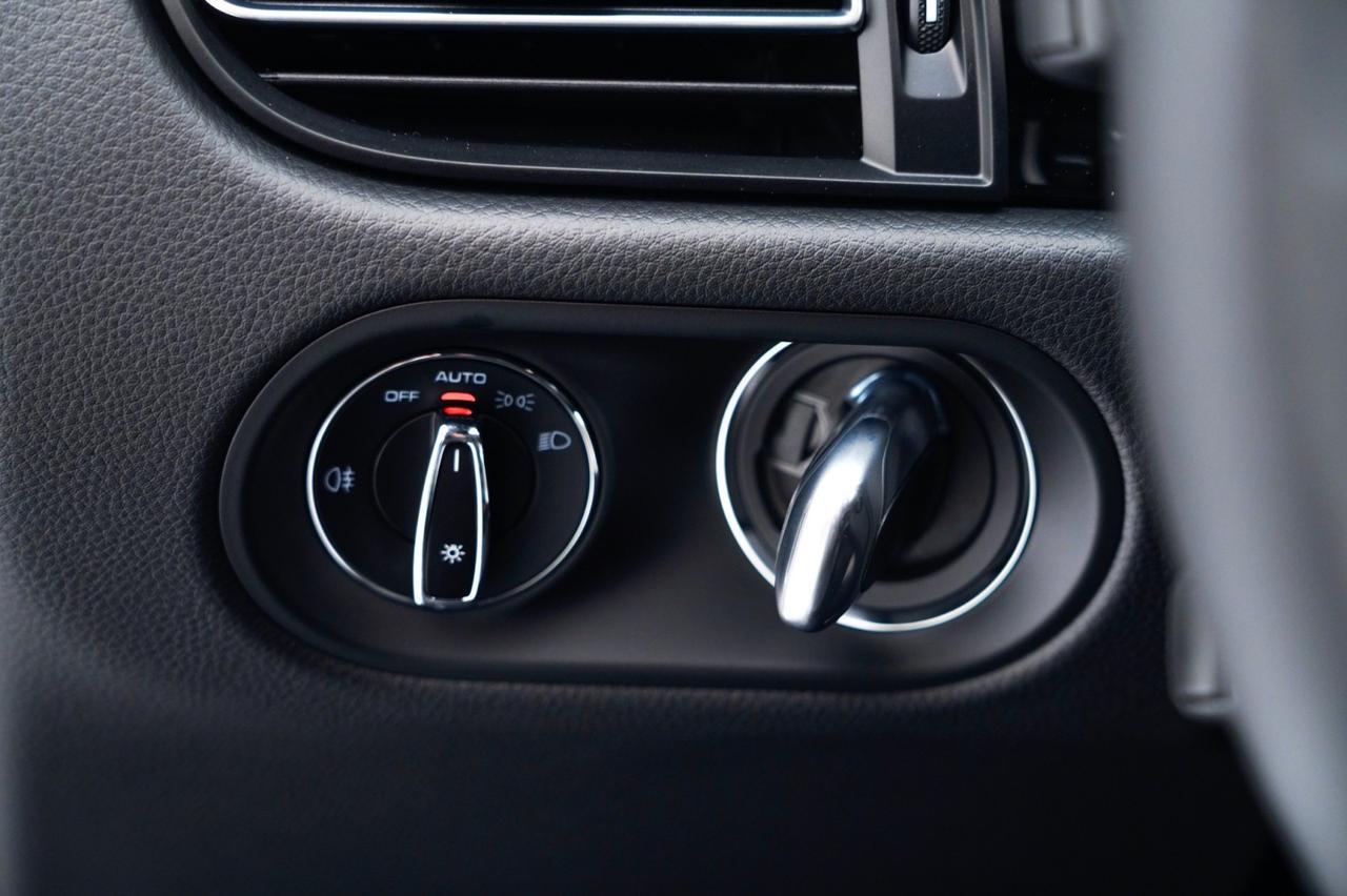 2026 Porsche Macan Pompano Beach FL