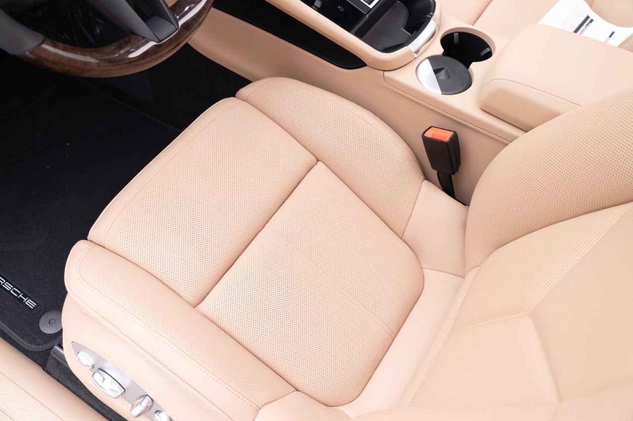 2026 Porsche Macan Pompano Beach FL