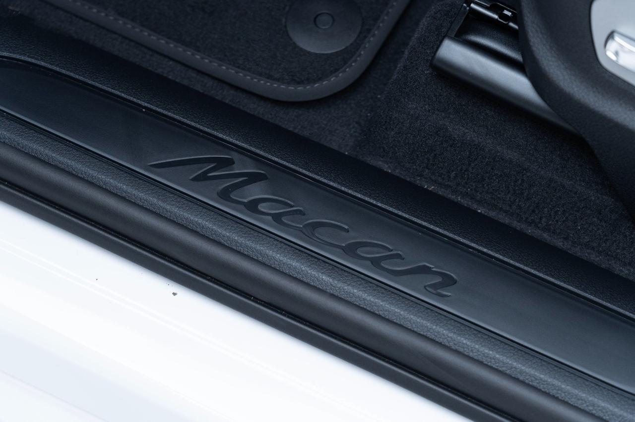 2026 Porsche Macan Pompano Beach FL