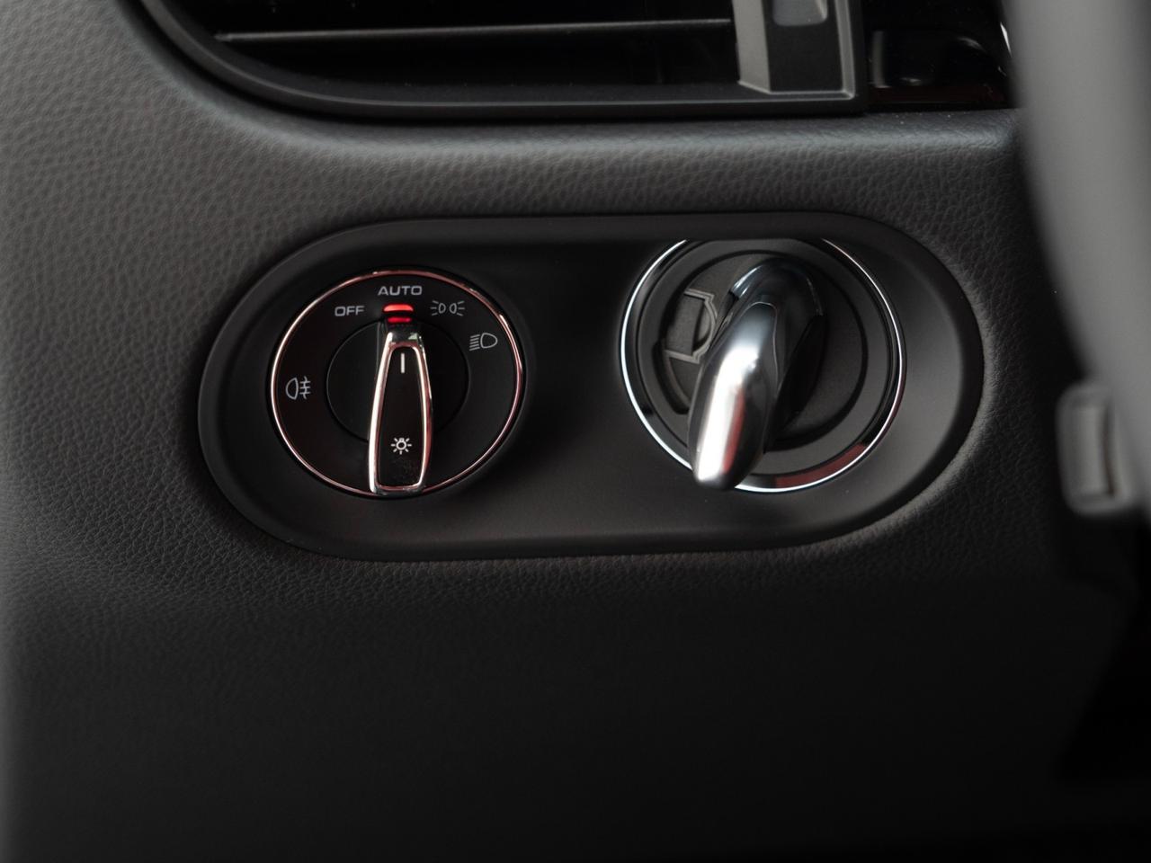 2026 Porsche Macan Pompano Beach FL