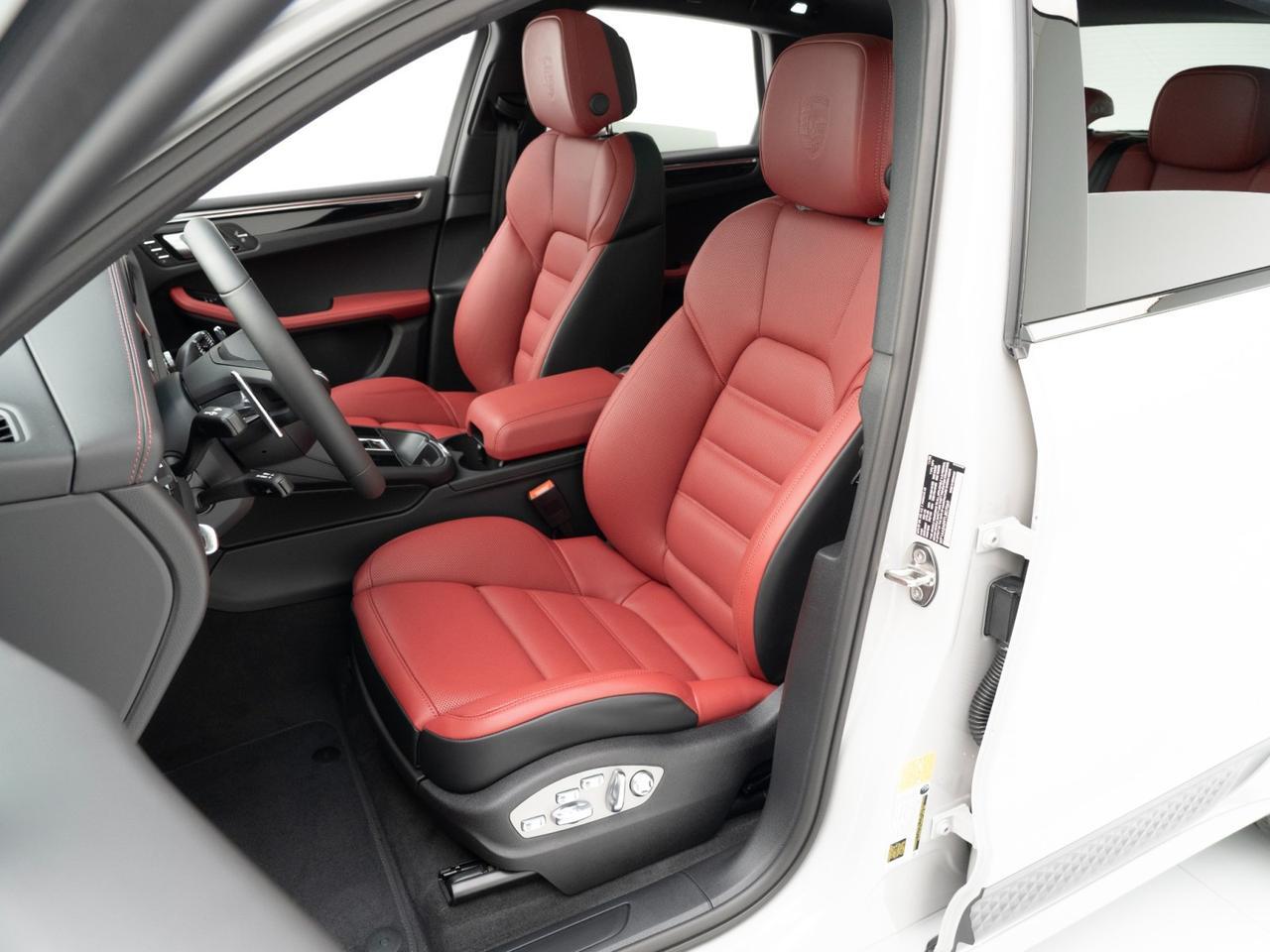 2026 Porsche Macan Pompano Beach FL