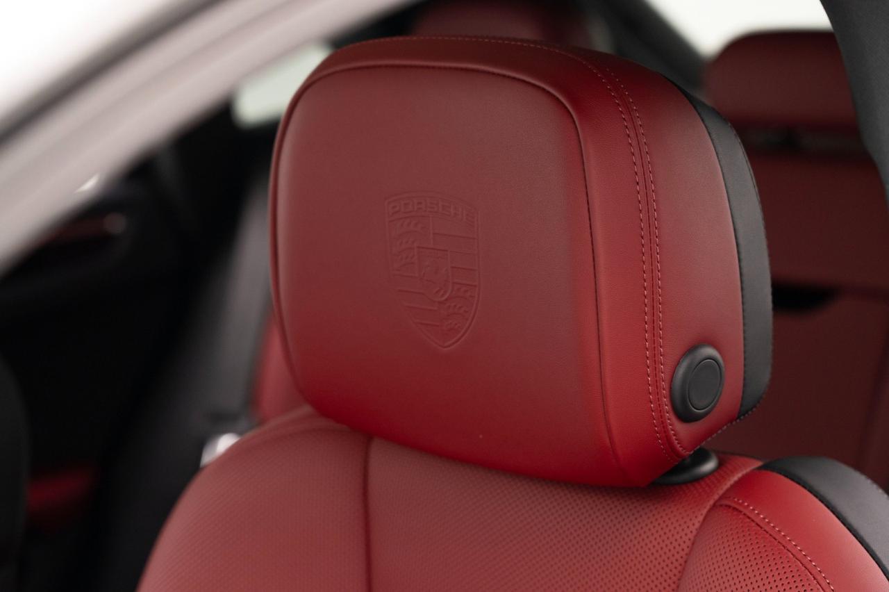 2026 Porsche Macan Pompano Beach FL