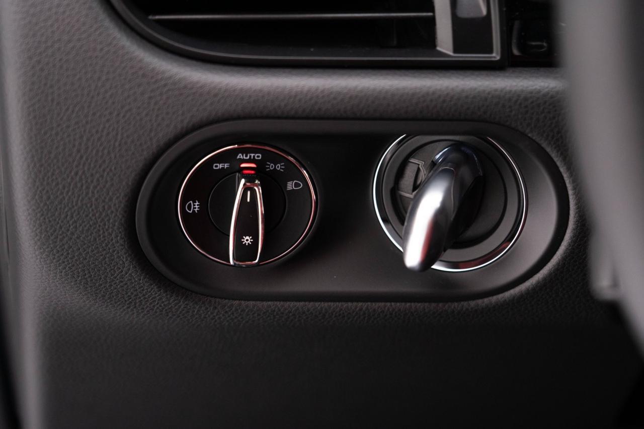 2026 Porsche Macan Pompano Beach FL