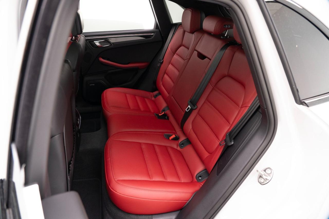 2026 Porsche Macan Pompano Beach FL