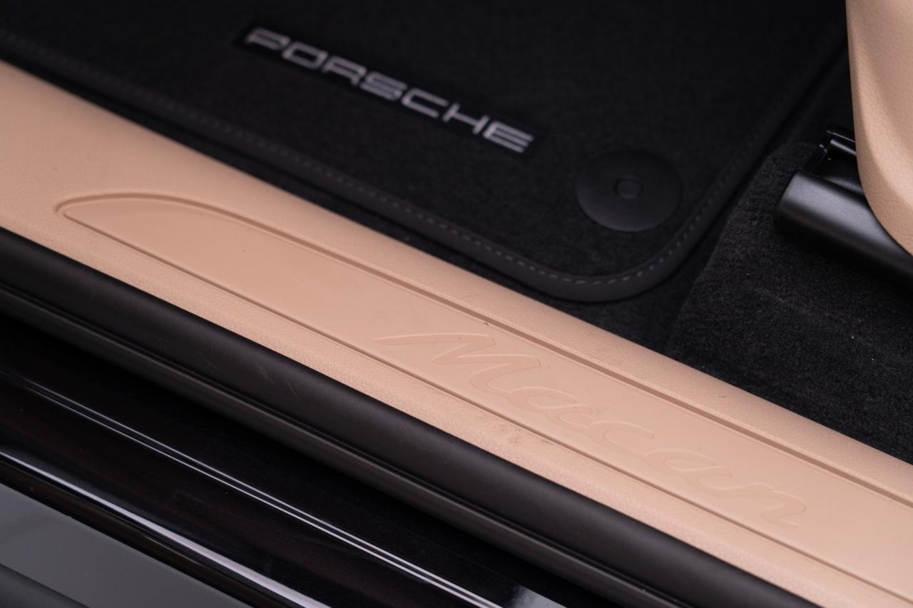 2026 Porsche Macan Pompano Beach FL