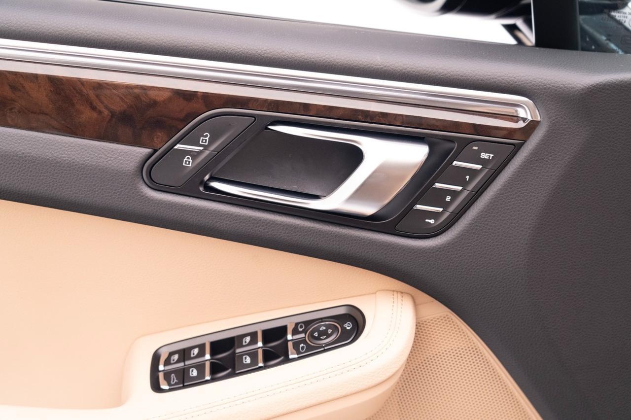 2026 Porsche Macan Pompano Beach FL