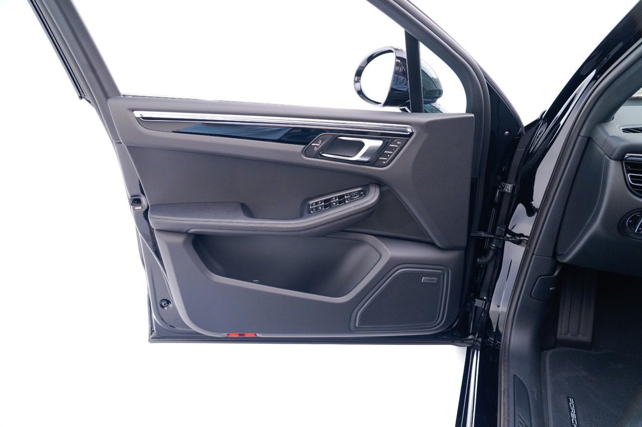 2026 Porsche Macan Pompano Beach FL