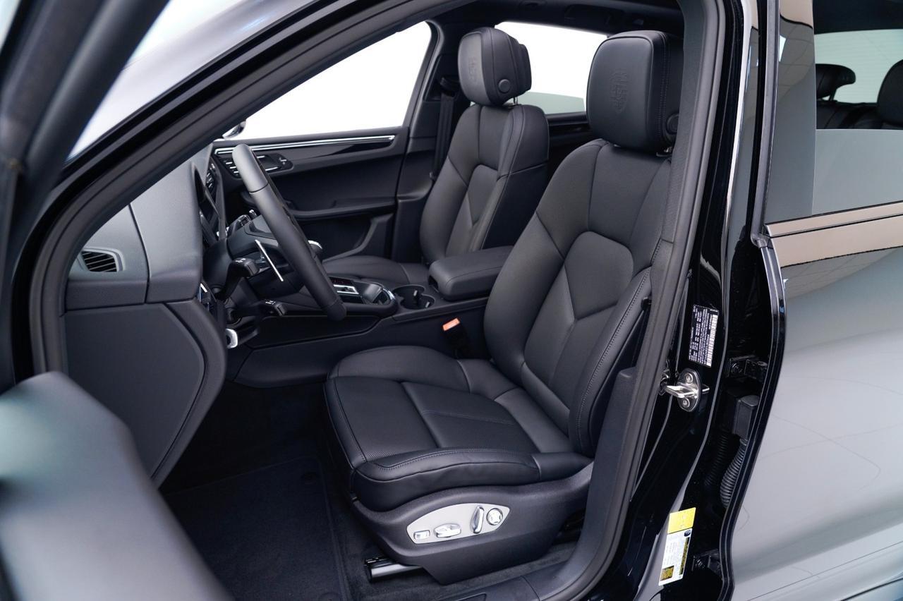 2026 Porsche Macan Pompano Beach FL