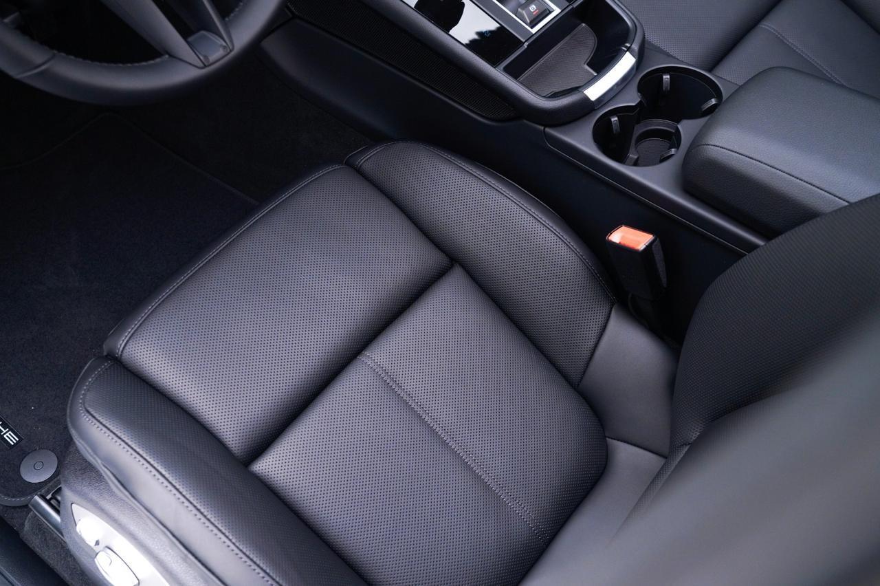 2026 Porsche Macan Pompano Beach FL