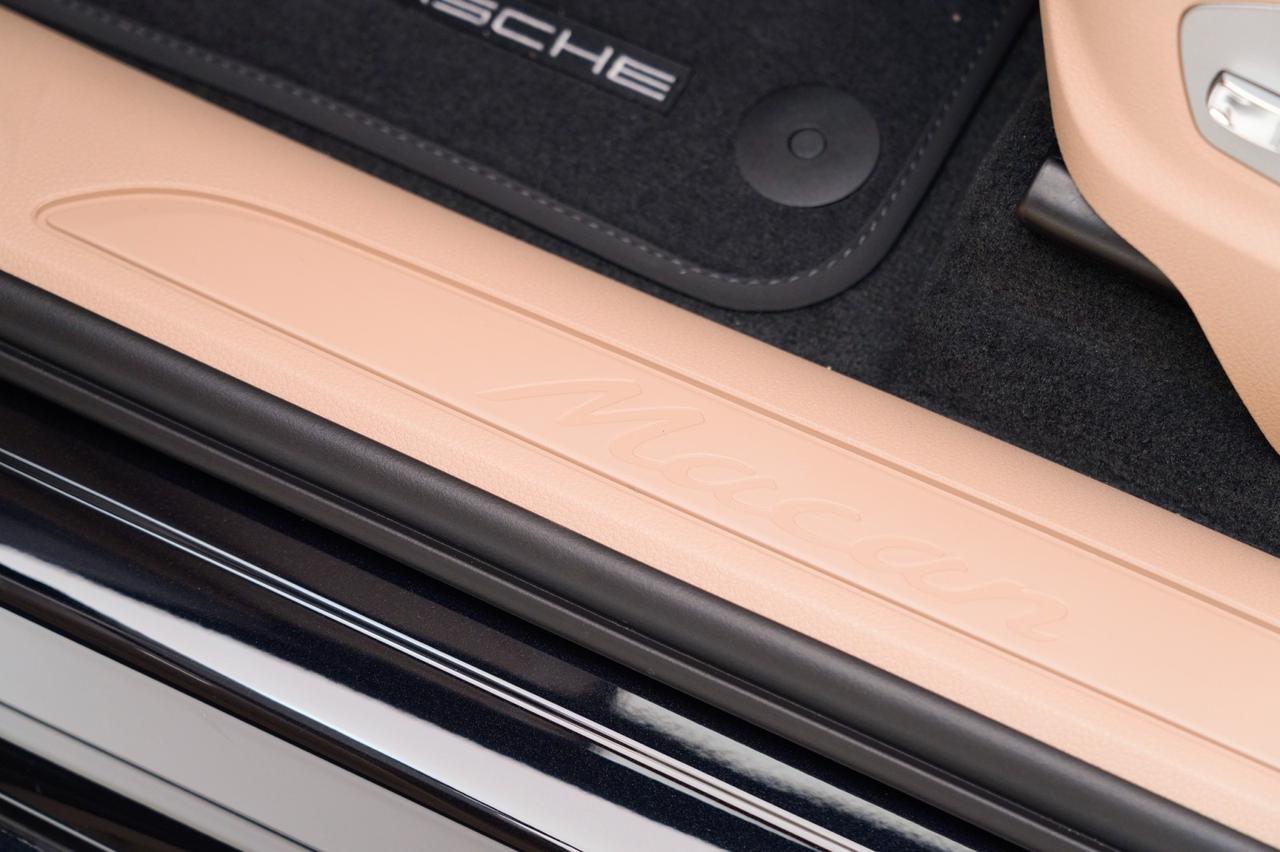 2026 Porsche Macan Pompano Beach FL