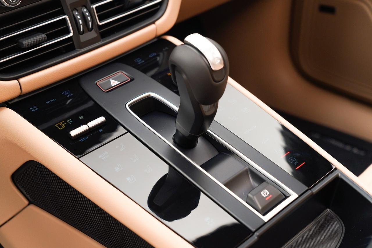 2026 Porsche Macan Pompano Beach FL